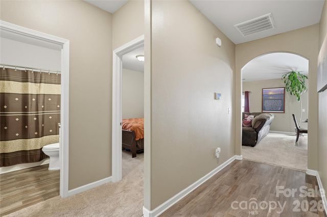 5221 Upton Place, Charlotte, NC 28215