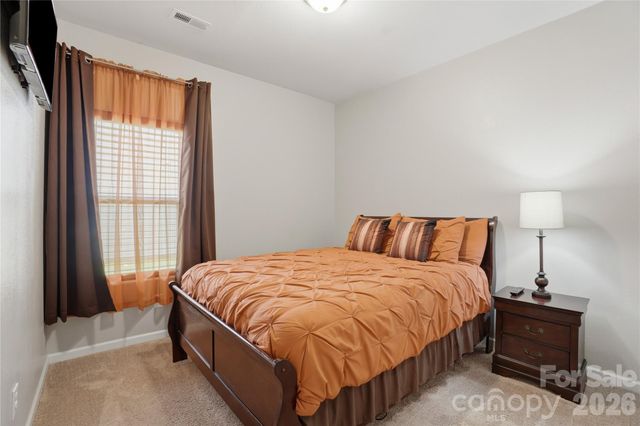 5221 Upton Place, Charlotte, NC 28215