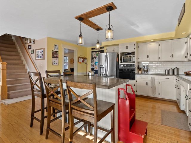 7708 COUNTY ROAD H, Sturgeon Bay, WI 54235