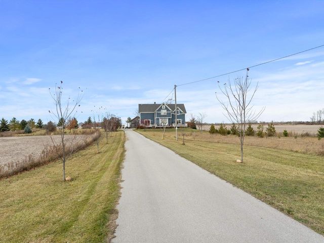 7708 COUNTY ROAD H, Sturgeon Bay, WI 54235