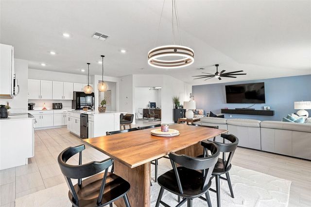15173 RAINBOW QUARTZ STREET, Wimauma, FL 33598