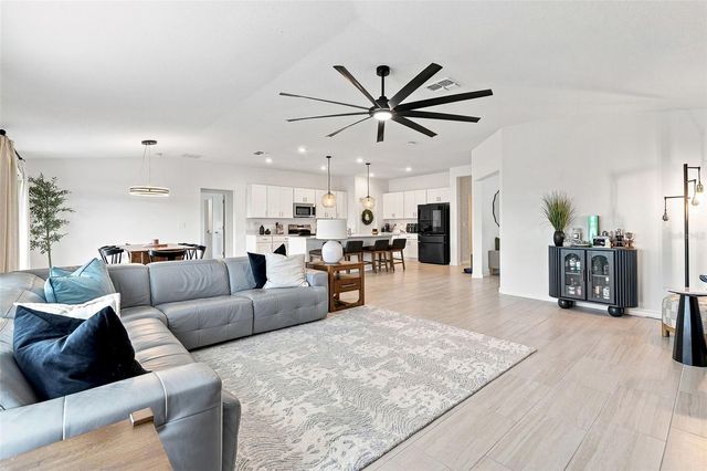 15173 RAINBOW QUARTZ STREET, Wimauma, FL 33598