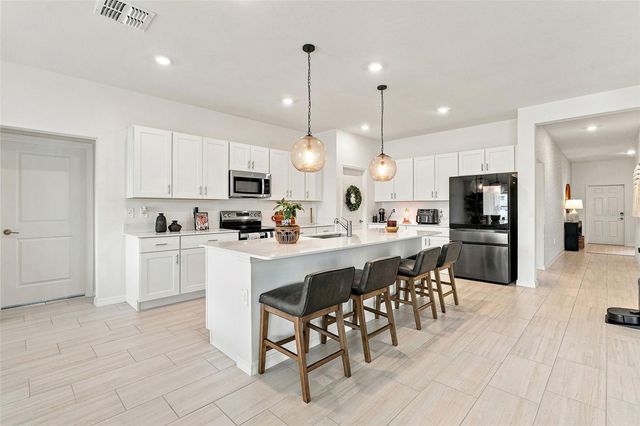15173 RAINBOW QUARTZ STREET, Wimauma, FL 33598