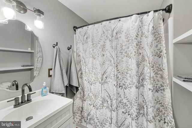 20455 MONROVIA RD, Orange, VA 22960