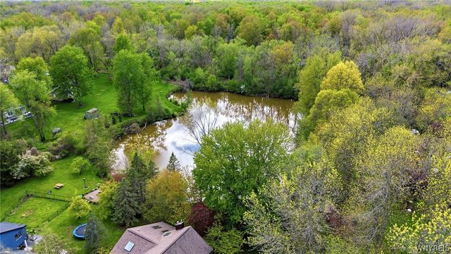 2 Chicory Lane, Amherst, NY 14051