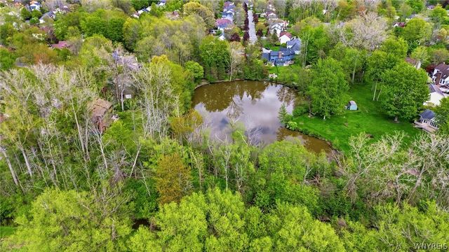 2 Chicory Lane, Amherst, NY 14051