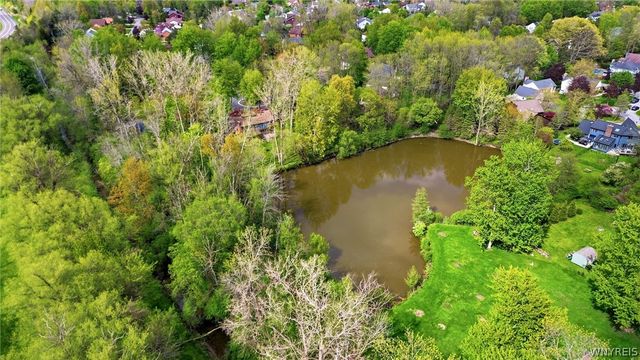 2 Chicory Lane, Amherst, NY 14051
