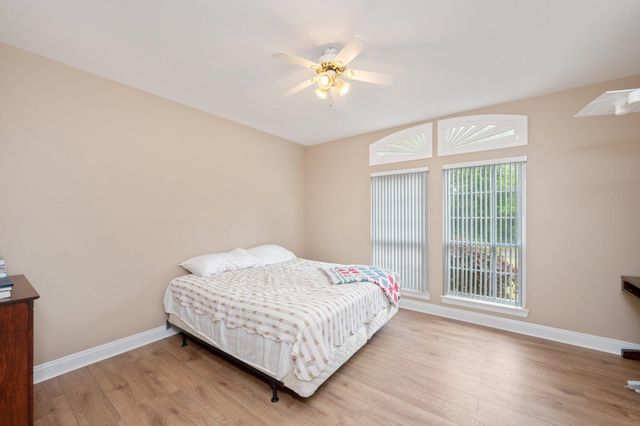 5526 Monterrey Road, Crestview, FL 32539