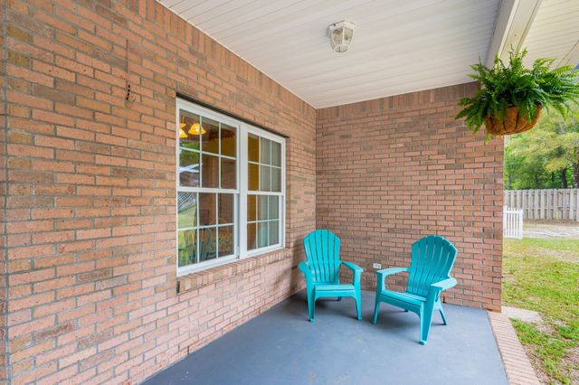 5526 Monterrey Road, Crestview, FL 32539