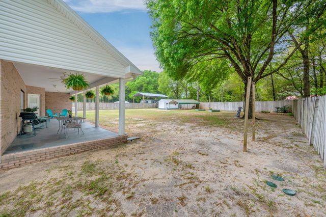 5526 Monterrey Road, Crestview, FL 32539
