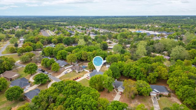 5526 Monterrey Road, Crestview, FL 32539