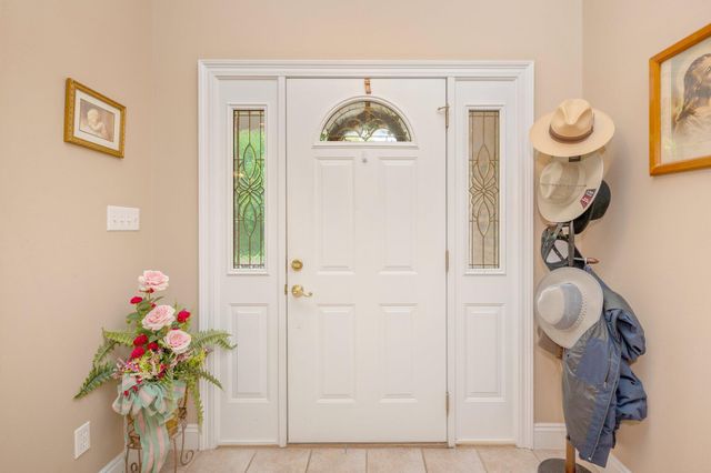 5526 Monterrey Road, Crestview, FL 32539