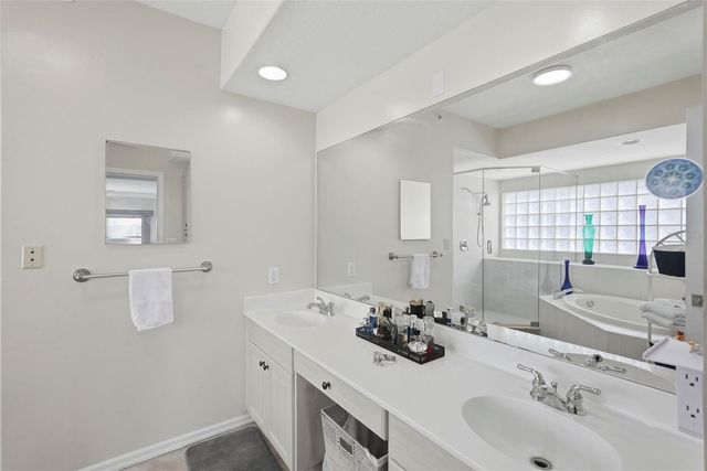 1695 PINELLAS BAYWAY S E4, Tierra Verde, FL 33715