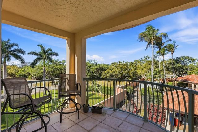 1695 PINELLAS BAYWAY S E4, Tierra Verde, FL 33715