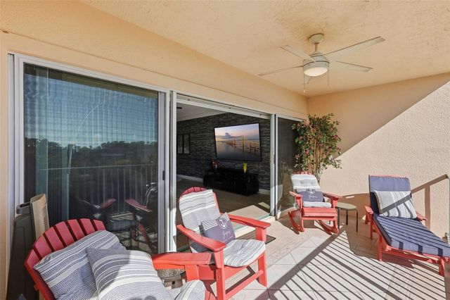 1695 PINELLAS BAYWAY S E4, Tierra Verde, FL 33715