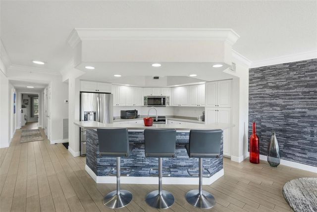 1695 PINELLAS BAYWAY S E4, Tierra Verde, FL 33715