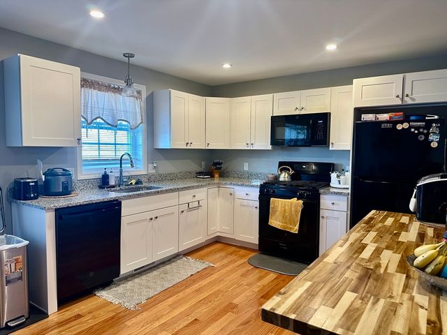 3 Marshall Street 3, Lowell, MA 01851