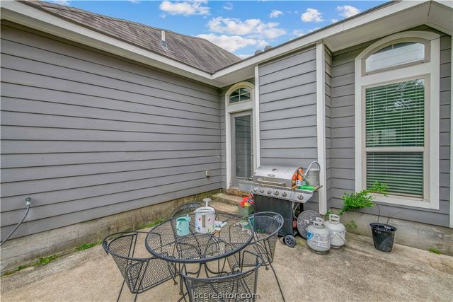 3014 Positano Loop, Bryan, TX 77808