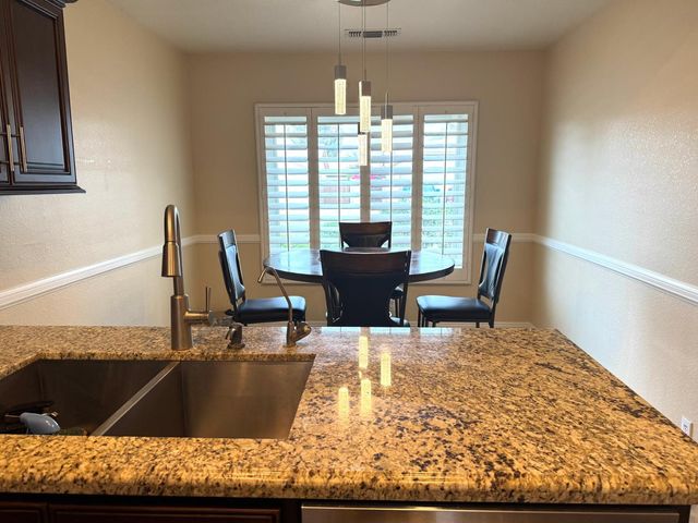 824 S Jay Street, Chandler, AZ 85225