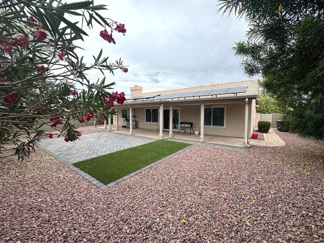 824 S Jay Street, Chandler, AZ 85225