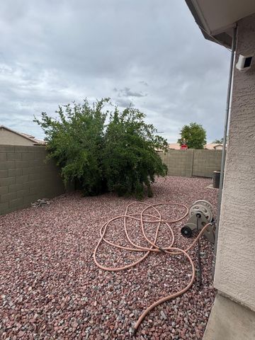 824 S Jay Street, Chandler, AZ 85225