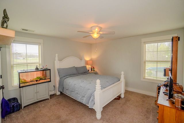 4314 Woodrow Wilson Rd, Springfield, TN 37172