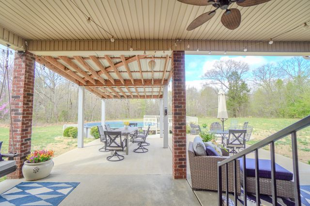 4314 Woodrow Wilson Rd, Springfield, TN 37172