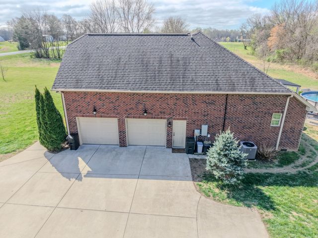 4314 Woodrow Wilson Rd, Springfield, TN 37172