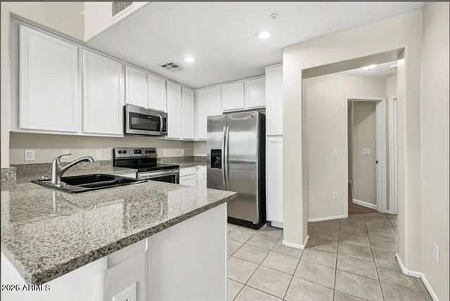 4084 E WINDSOR Drive, Gilbert, AZ 85296
