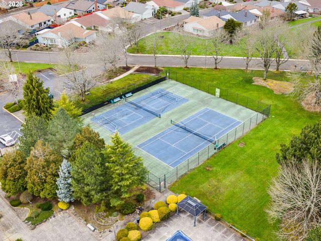 1806 Ne 150TH Ave, Portland, OR 97230