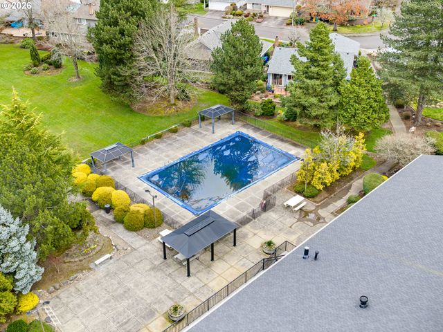 1806 Ne 150TH Ave, Portland, OR 97230