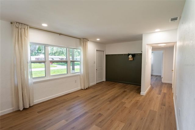 2090 76TH STREET N, St Petersburg, FL 33710