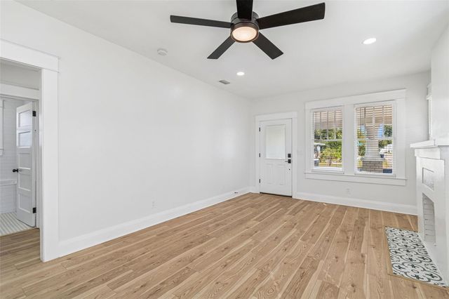 511 E STRATFORD AVENUE, Tampa, FL 33603