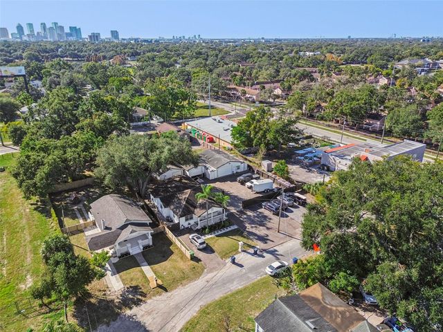 511 E STRATFORD AVENUE, Tampa, FL 33603