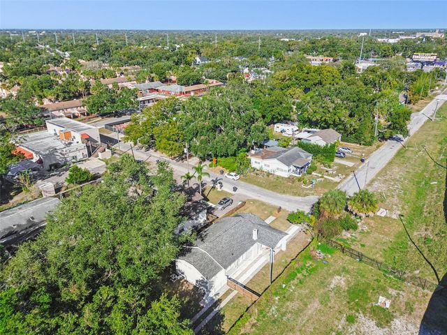 511 E STRATFORD AVENUE, Tampa, FL 33603