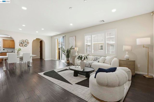 4976 4976 Ivyleaf Springs Rd, San Ramon, CA 94582