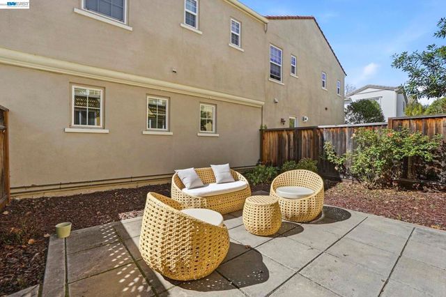 4976 4976 Ivyleaf Springs Rd, San Ramon, CA 94582