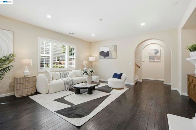 4976 4976 Ivyleaf Springs Rd, San Ramon, CA 94582