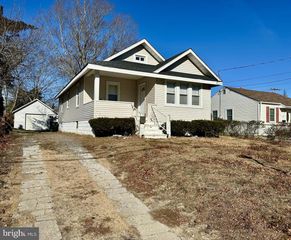 139 OTIS AVE, Tuckerton, NJ 08087
