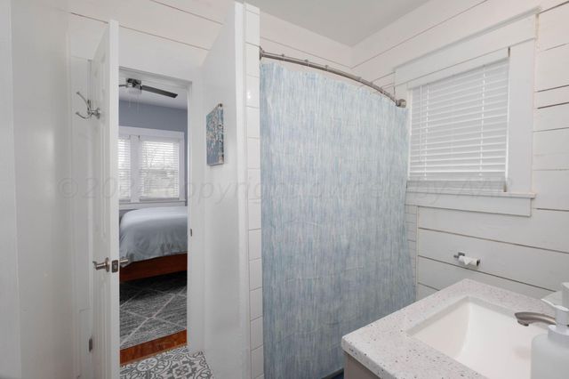 2011 5TH Avenue, Canyon, TX 79015