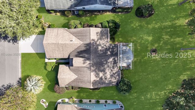 20 Devant Dr E, Bluffton, SC 29909