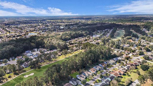 20 Devant Dr E, Bluffton, SC 29909