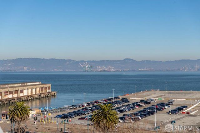 501 Beale Street 8B, San Francisco, CA 94105