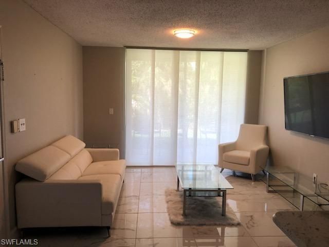 1280 Wildwood Lakes BLVD # 102, Naples, FL 34104