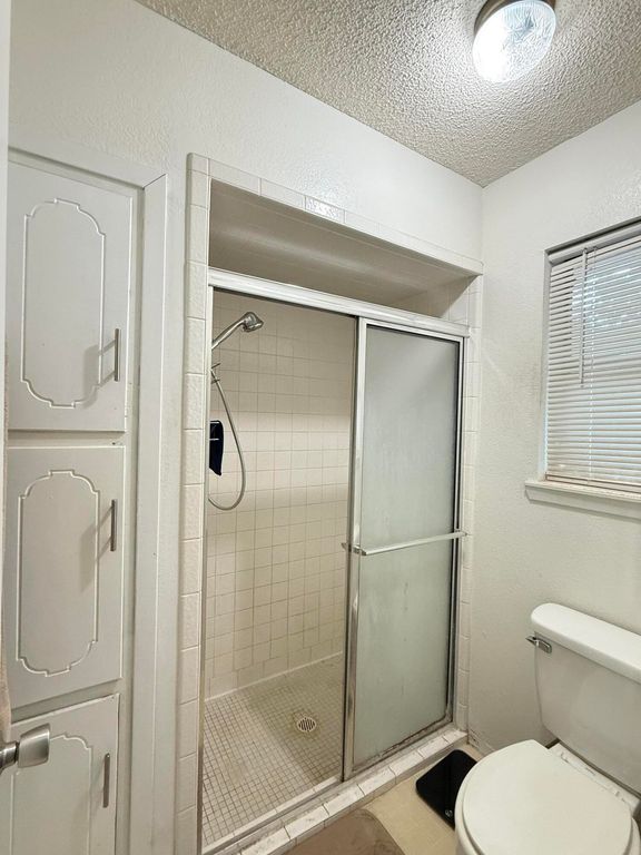 Image 16 of property listing at 2501 1st Atlas Street, San Angelo, TX 76905