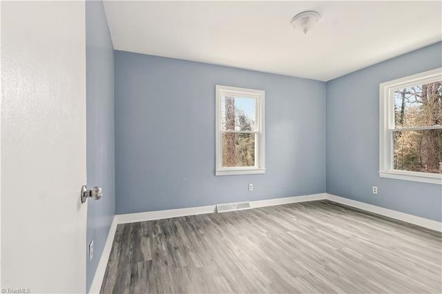 844 Willow Place, High Point, NC 27260