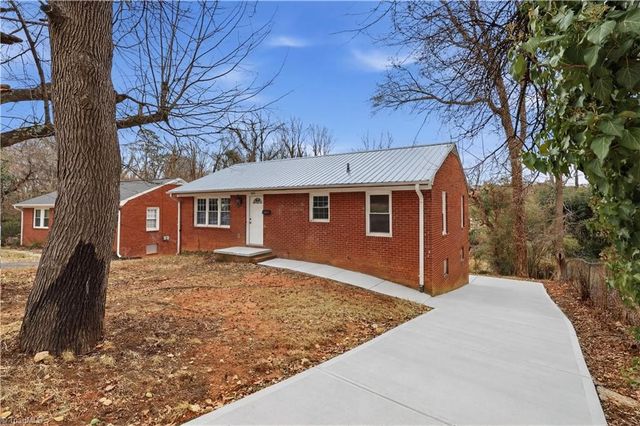 844 Willow Place, High Point, NC 27260