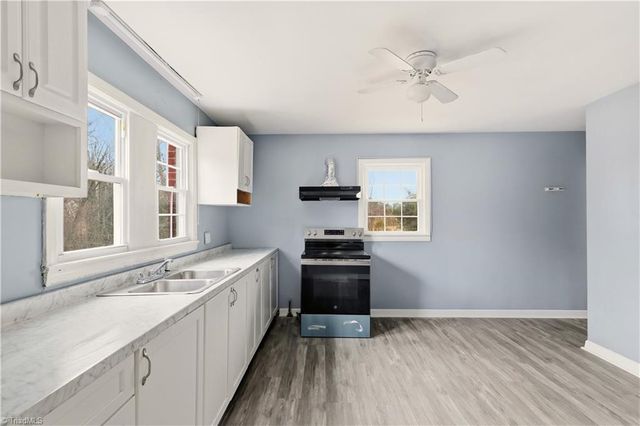 844 Willow Place, High Point, NC 27260