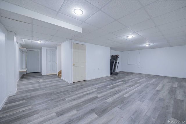 14073 Kahla Drive, Van Buren Charter Township, MI 48111