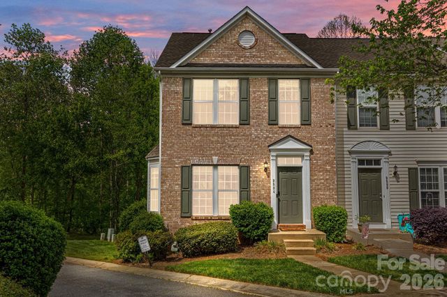 9584 Blossom Hill Drive, Huntersville, NC 28078